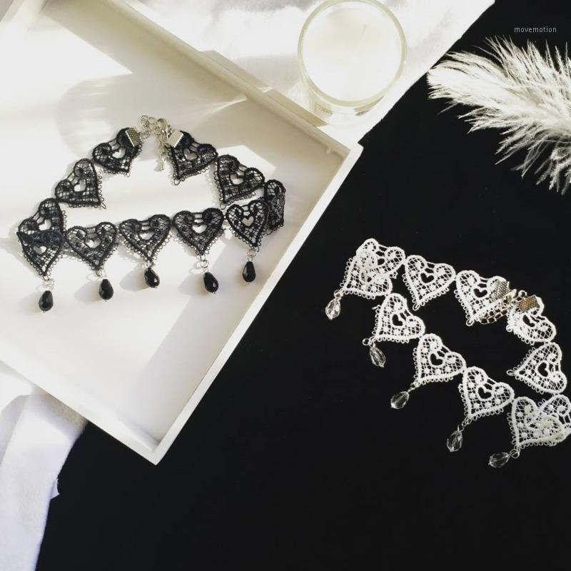 

Japan and Korea Summer New Black White Heart-shaped Lace Crystal Pendant choker Necklace For Women Girls Party Jewelry Party1