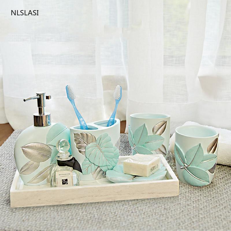 

Nordic Resin Five-piece Set Bathroom Accessory Set Washing Tools Soap dispenser Couple gargle cup Toothbrush Holder Soap Dish