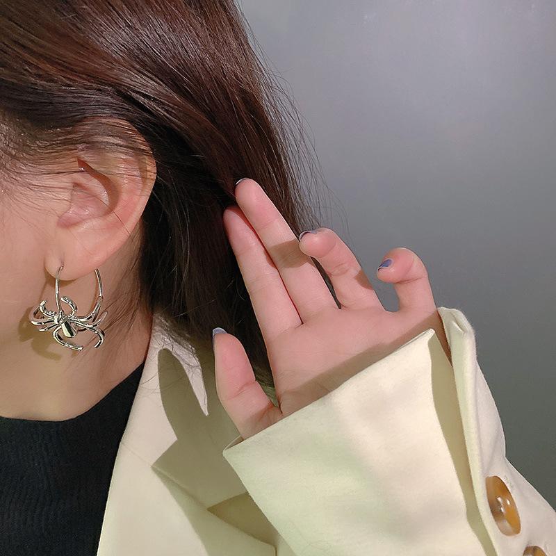 

Stud Metal Animal Ear Ring Fashion Euramerican Style Exaggerated Personality Contracted Earrings Girl Women Jewelry Gift Accessories