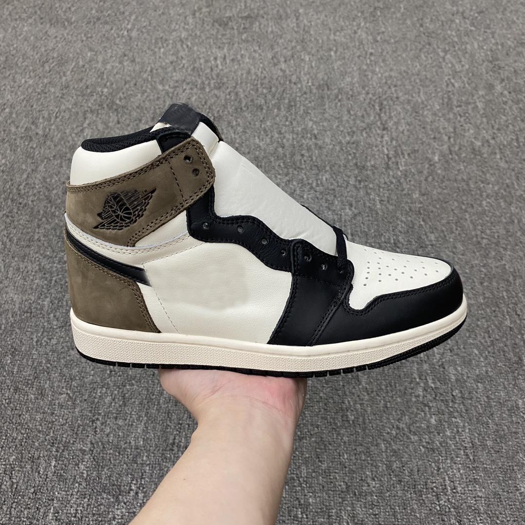 

Top quality deerskin material 1 High OG Dark Mocha Basketball shoes Suede leather jumpman 1s Mid men women sneakers 555088 105, University blue