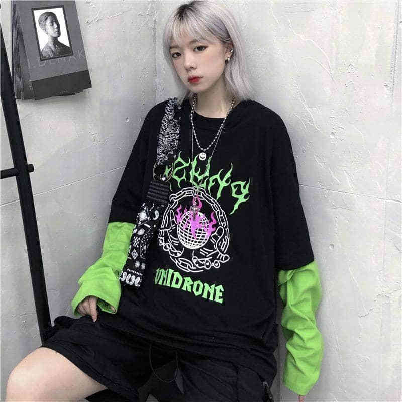 

Harajuku fluorescent green letters print fake 2 piece patchwork tee shirt Autumn street long sleeve T-shirt women men 201125, Black