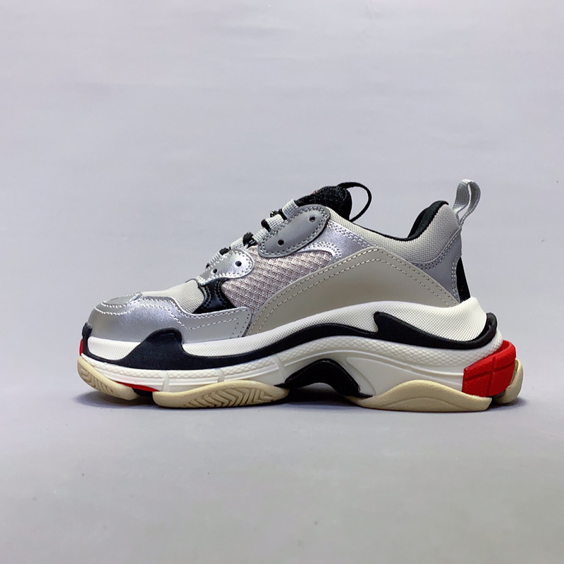 

2022 Men Running Shoes Women Paris Triple S Platform Sneaker Outdoor Athletic Outdoor Jogging Lovers Student Boys and Girls Leisure Fashion, Black