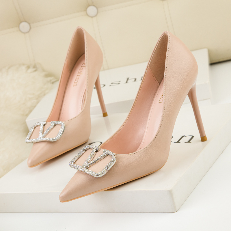 

2020 and Fashion Professional Women's Stiletto Pointy Shallow Heel Strass Unique Shoes Pcey, Black nine.