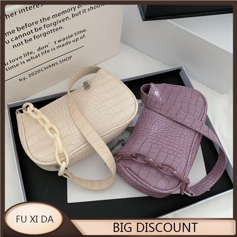 

Crossbody Bags for Women 2021 Baguette Bags Luxury Handbags Women Designer Ladies Candy Chain Shoulder, Black