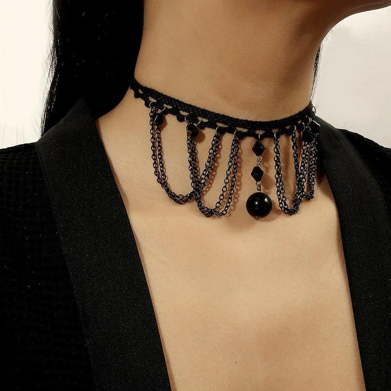 

Chokers Lace Pendant Choker Retro Chain Design Necklace For Women Party Jewelry Neck Accessories Handcrafted Necklace1