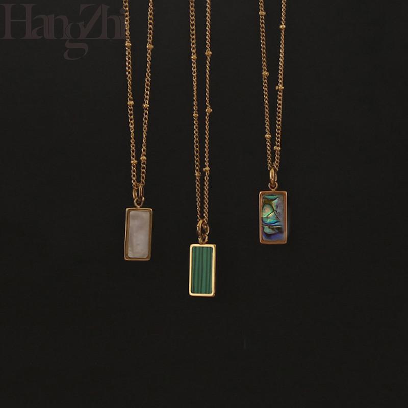 

HANGZHI 2020 New Korean Vintage Minimalist White Shell Geometric Square Pendant Unisex Necklace for Women Men Party Accessories