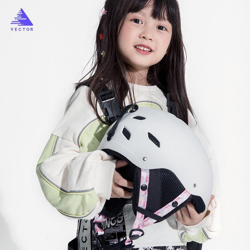 

Children Ski Helmet Skiing Snow Safety Skateboard Snowboard Helmet Adjustable Protective Outdoor Skating Sports 50-54cm1