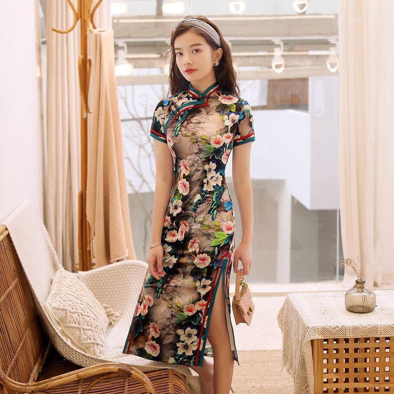 

Elegant Classic Slim Printed Cheongsam Traditional Chinese Wedding Dresses Women Oriental Lady Banquet Short Sleeve Qipao1
