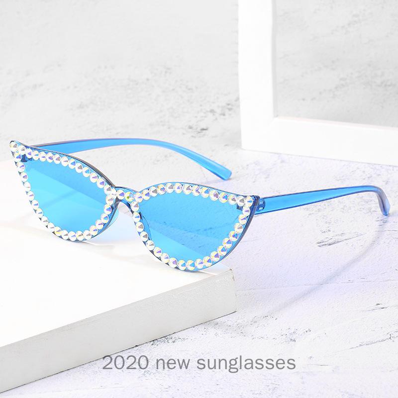 

Sunglasses 2021 Women Blue Diamond Men High Quality Crystal Sun Glasses Ladies Gradient Eyewear Female NX