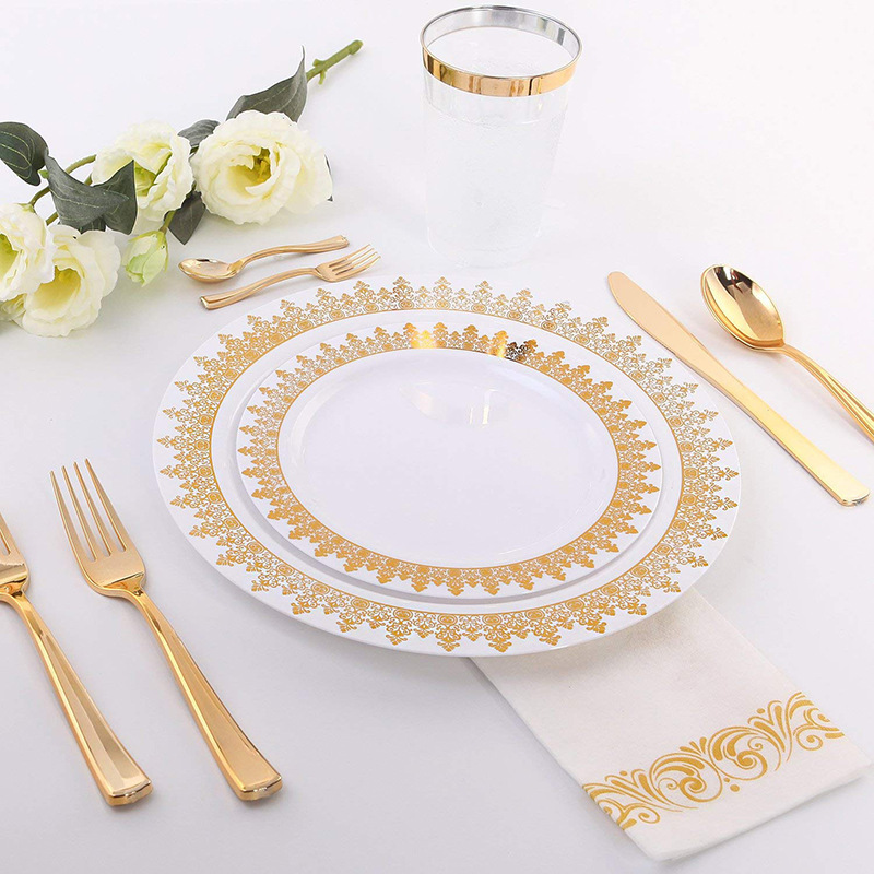 golden plastic tableware (2)