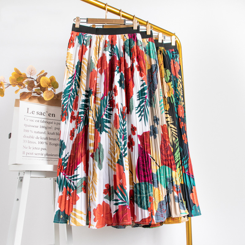 

2021 Colored Printing Maxi Fashion Summer Holiday Beautiful High Waist Pleated Long Female Skirt Women's Skirts Pnkf, Red.