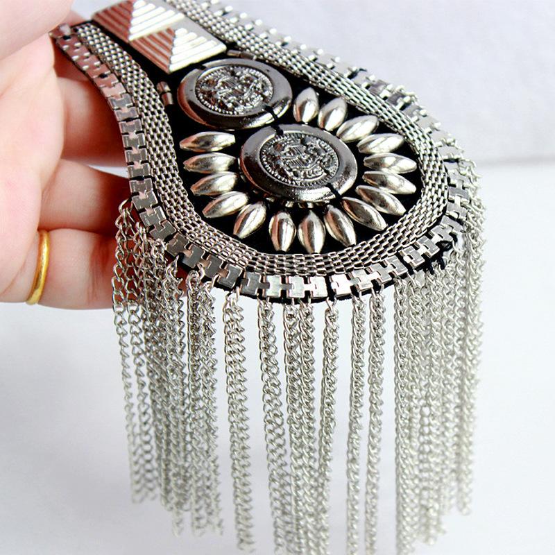 

Pins, Brooches British Style Brooch Small Suit Shoulder Strap Multi Tassel Rivet Epaulet Epaulette Shirt Singer Compere Stage Jewelry