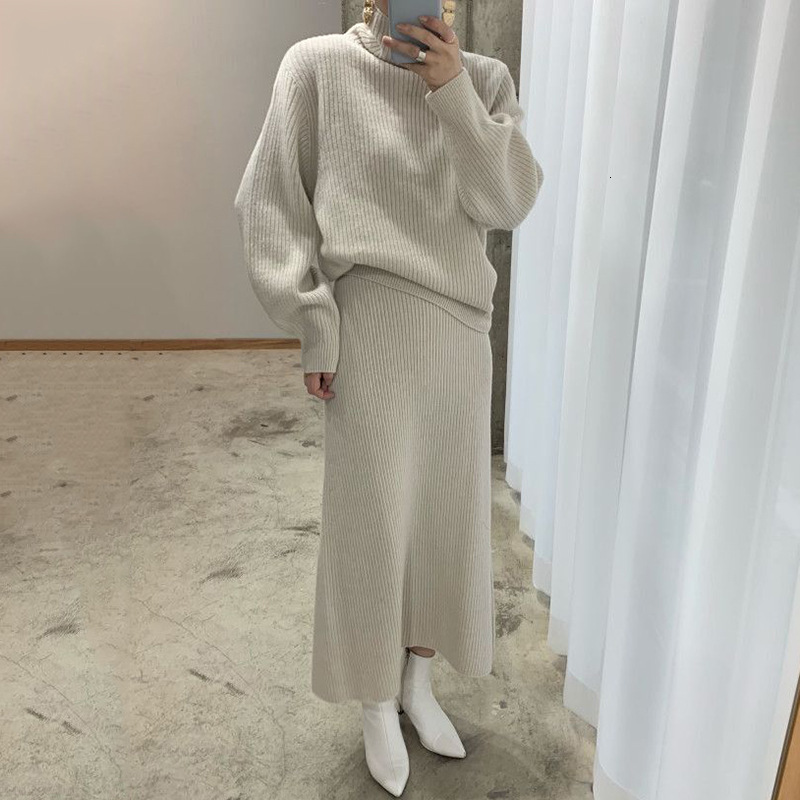 

Large-sized Women's Knitted or Crocheted Assemblies a Solid High-pit Neck Pullover Tops and Ankle Length Skirts Knitting Matching Sets GTDR, Pink.