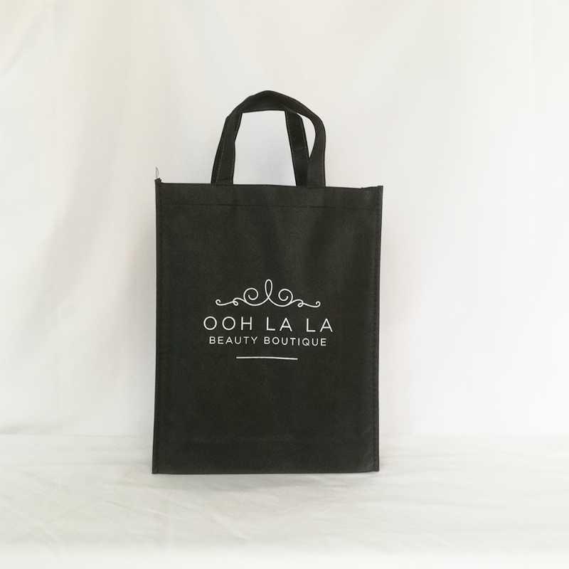 

Wholesales 100pcs/lot Custom Logo Printed Reusable Black Non-woven Tote Gift Bag with Handle for Shopping and Party1