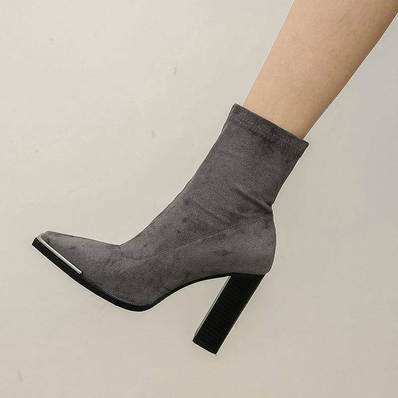 

2020 Autumn Winter Suede Stretch Boots Women Fashion Slip On Metal Square Toe Ankle Boots Ladies Thick Hihg Hee Short, Black