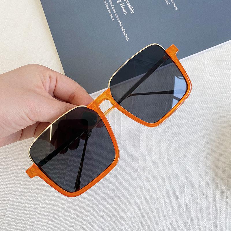 

New Fashion Unique Vintage Half Frame Sunglasses Women Brand Designer Metal Square Sun Glasses Ladies Luxury Shades UV400