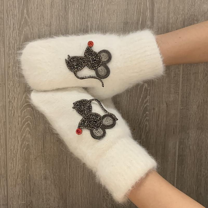 

women Winter Gloves Luxury Rhinestone Cartoon Mouse Full Finger Soft Fur Wram Gloves for Girls Mittens Gift