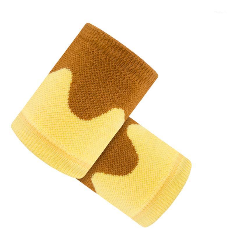 

1 Pair Wrist Brace Comfortable Soft Wristband Wrist Cuff Support for Basketball1, Picture 1