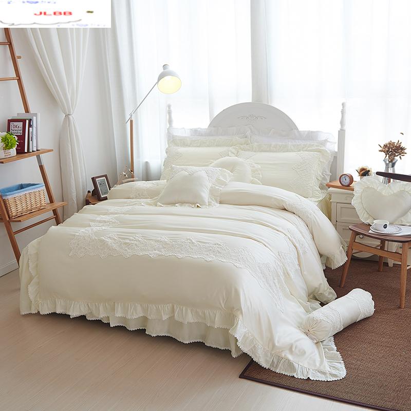 

White cotton silk luxury royal bedding set king queen size European duvet cover bedlinen Fashion lace princess bed skirt set, Style2
