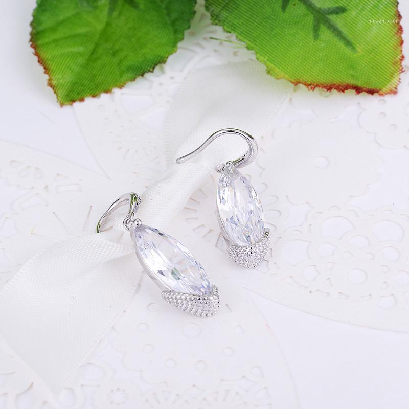 

MAIKALE Long Stud Earrings Cubic Zirconia Drop-Shaped Pendant Earrings Simple Korean For Women Send Friend1