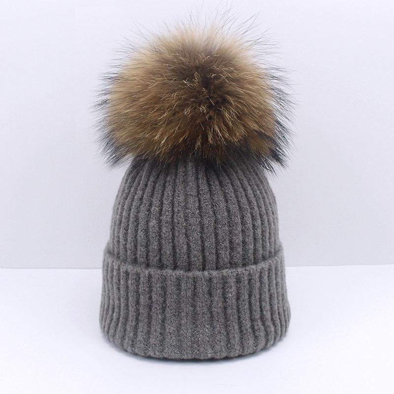 

Ladies Winter Hat Knit Beanie Velvet Fur Ball Warm Cap Korean Trend Natural Raccoon Fur Hat1