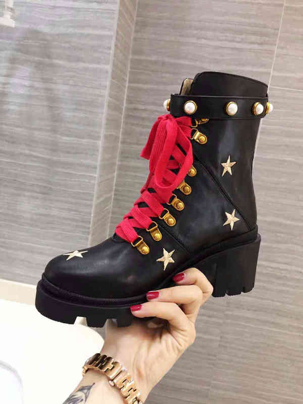 

Boots luxurys Designer women star bee embroidery Half top quality outdoor non-slip comfortable warm boots with Pearl Buckle Brand 3ZAT, Style