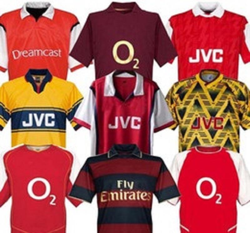

HIGHBURY SHIRT JERSEY SOCCER PIRES HENRY REYES 2002 04 Retro JERSEY 05 98 99 BERGKAMP 94 95 ADAMS Long sleeve 96 97 Galla, As shown in illustration