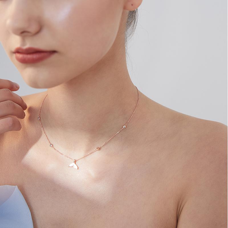 

Xinwei 2020 new fishtail design chain pendant Japanese and Korean version student simple clavicle chain birthday gift