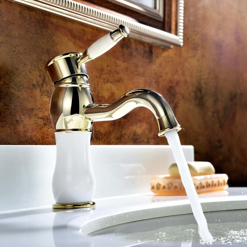 

New special European-wide gilt copper hot and cold water basin mixer faucet antique retro high-grade