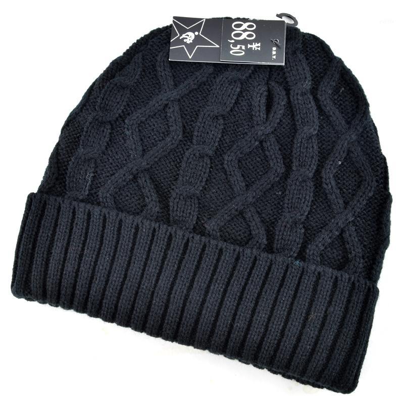 

Fashion Casual hat warm winter knitted hats for men women caps beanie skullies and beaniesp snow Bilayer bonnet hat 5 colors1