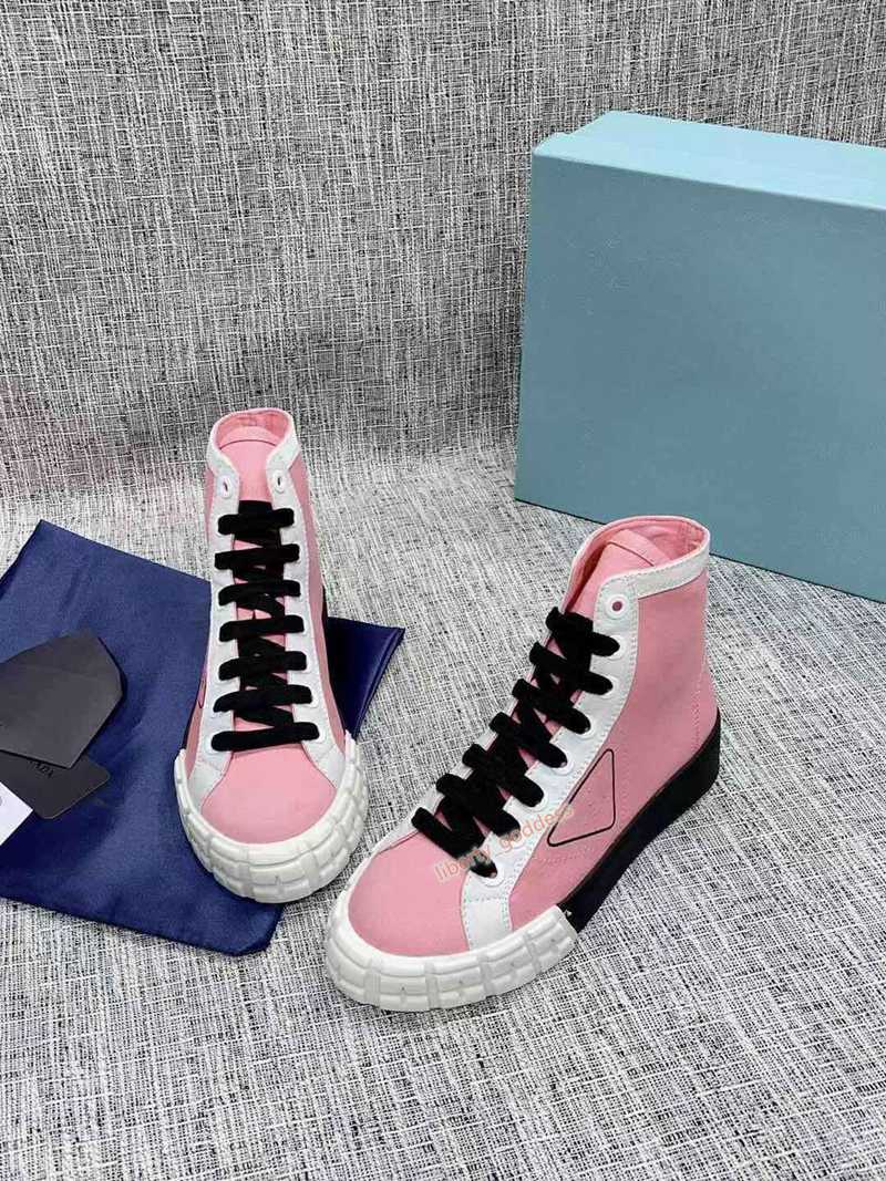 

2021 Arrival Mens Womens Designer Cotton canvas Nylon gabardine High-Top sneakers Fashion Luxe shoes men