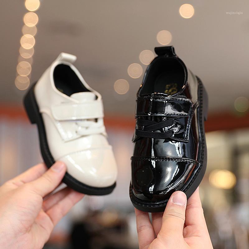 

Black Child Buckle Leather Shoes 2021 Spring Kids Fashion Patent Leather Shoes Boys Girls Retro Non-slip Shoe Size 26-351, Black 1