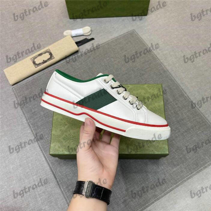 

Men's Tennis 1977 Canvas Leather Lace Up Shoes Womens White Casual Sports Sneakers With Green and Red Web Beige Ebony Black Multi Rubber Sole