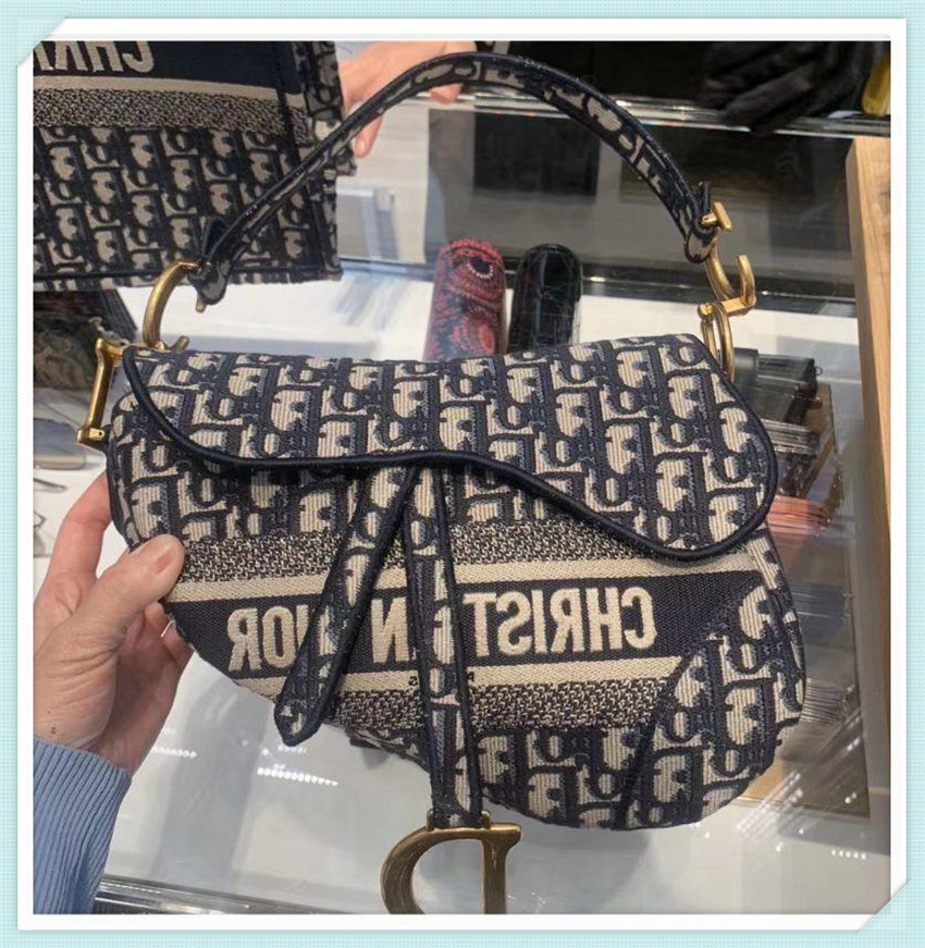 

Cheap Fashion Saddle Bags Luxury Handbags Womens Bag Designer Ladies Shoulder Handbag Evening Totes Bag Wholesale Famous Brands red brown, As photo style color