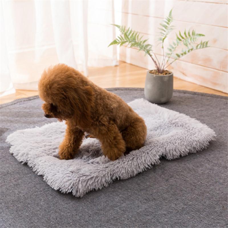 

Winter Dog Bed Mat Soft Fleece Pet Cushion House Warm Puppy Cat Sleeping Bed Blanket For Small Large Dogs Cats mat, Gray