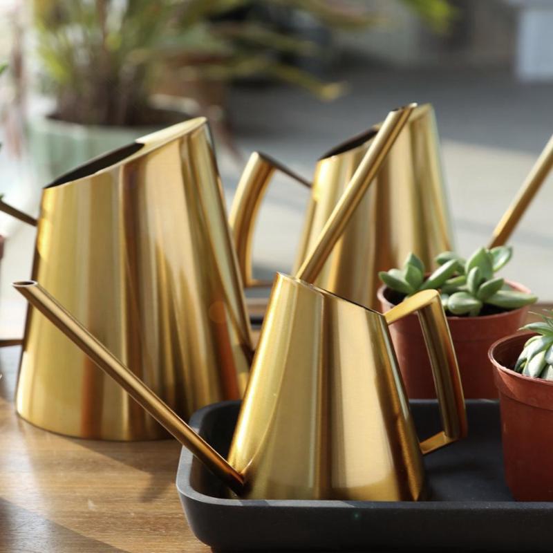 

Garden Stainless Steel Watering Can Pot Household Long Mouth Watering Pot Golden Kettle, 400ml gold