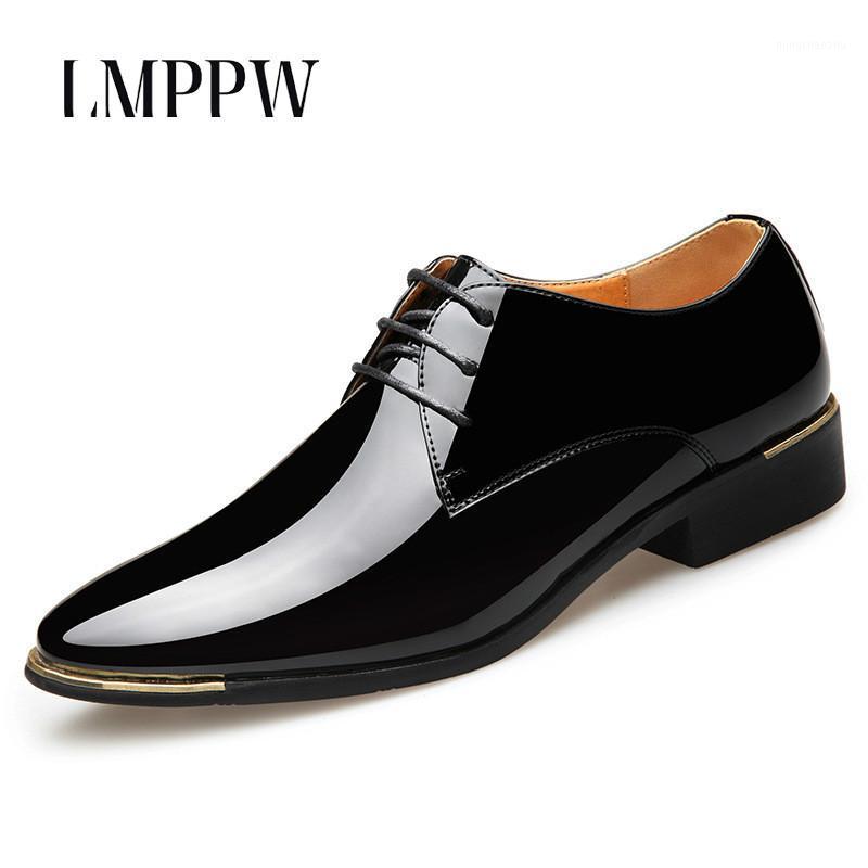 

New 2020 Wedding Men Shoes Pointed Toe Patent Leather Oxford Shoes Business Dress Formal Gentleman Flats Black White 2A1