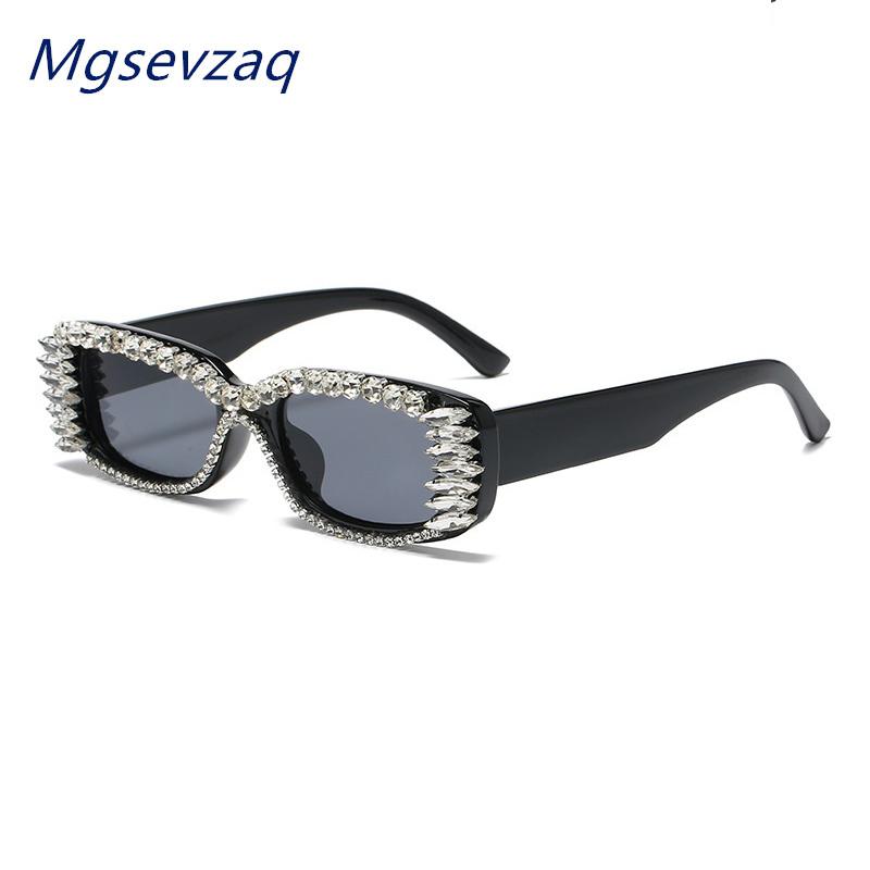 

Sunglasses Retro Small Frame Diamond Men And Women Trendy Rectangular Personality Street Pography High Quality