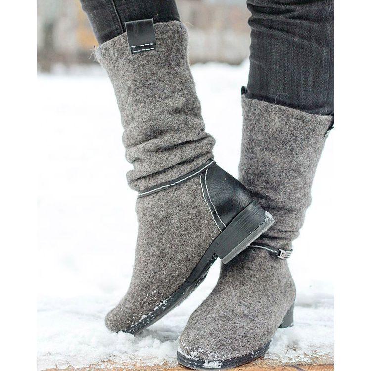 

New fall winter 19 low heel square heel large medium sleeve boots, Black