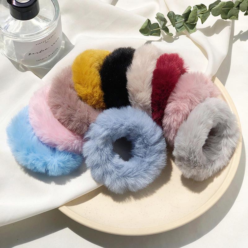 

2020 Fashion Fluffy Scrunchie Elastic Hair Ring Rope Band Tie Round Girls Women Scrunchie