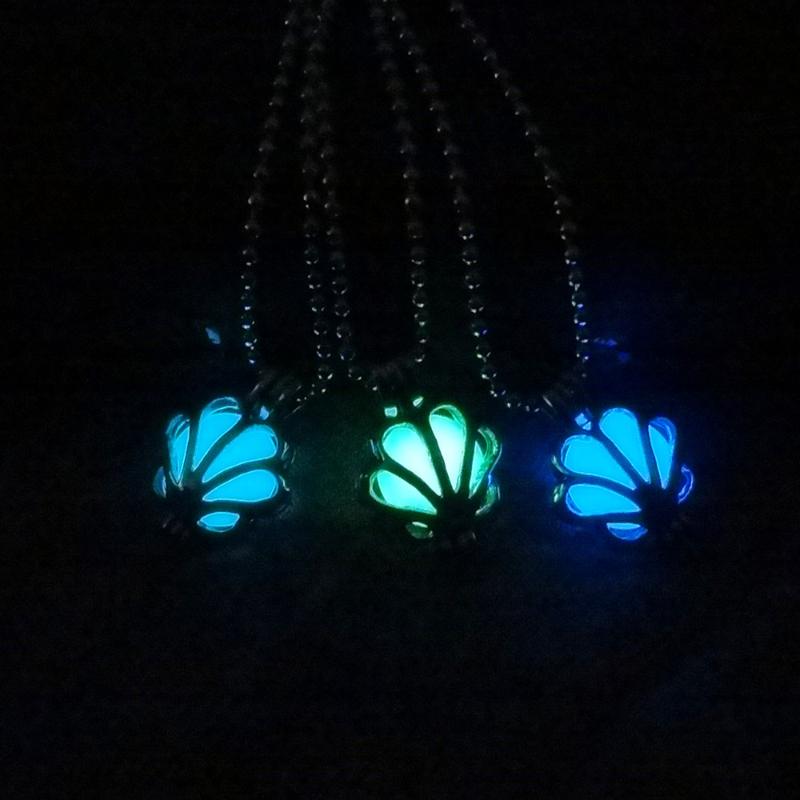 

Glow in The Dark Jewelry with Silver Plated Flower Shaped Luminous Stone Choker Long Pendant Necklace for Women Gift