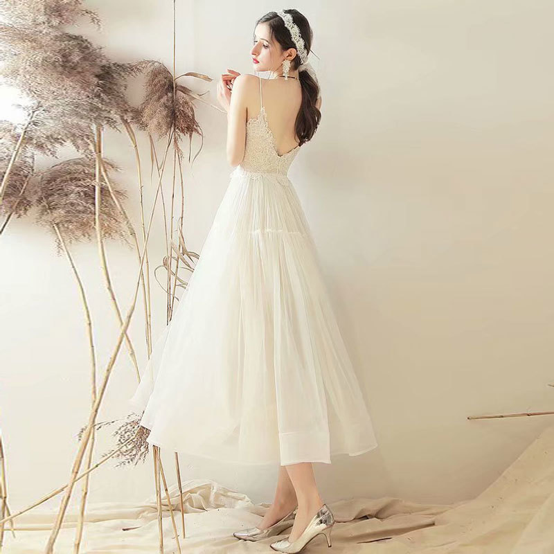 

2021 New Dressed Simple Lace V-neck Wedding Dress Backless Robe Soiree Bride to Be 1087 HWJS, Same as the photos