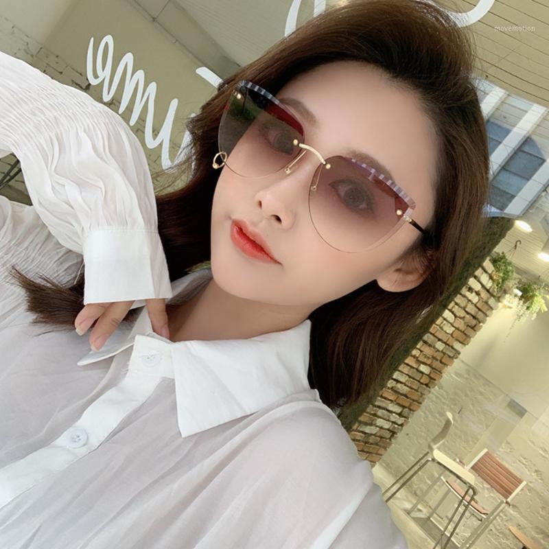 

New Glasses Shades Gradient Metal Luxury Round Ring Cat Eye Rimless1