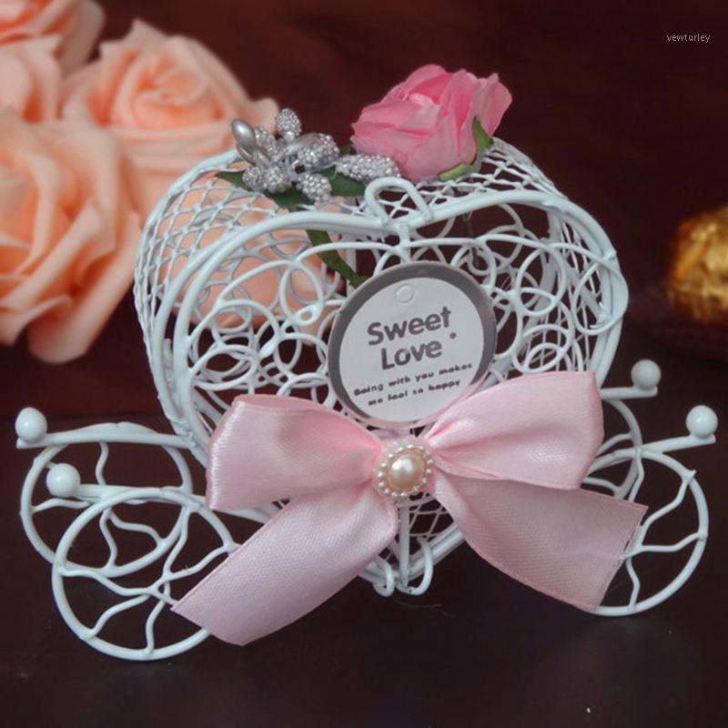 

Candy box gift organizer romantic carriage candy chocolate box bride bridesmaid wedding flowers party gifts Pink1