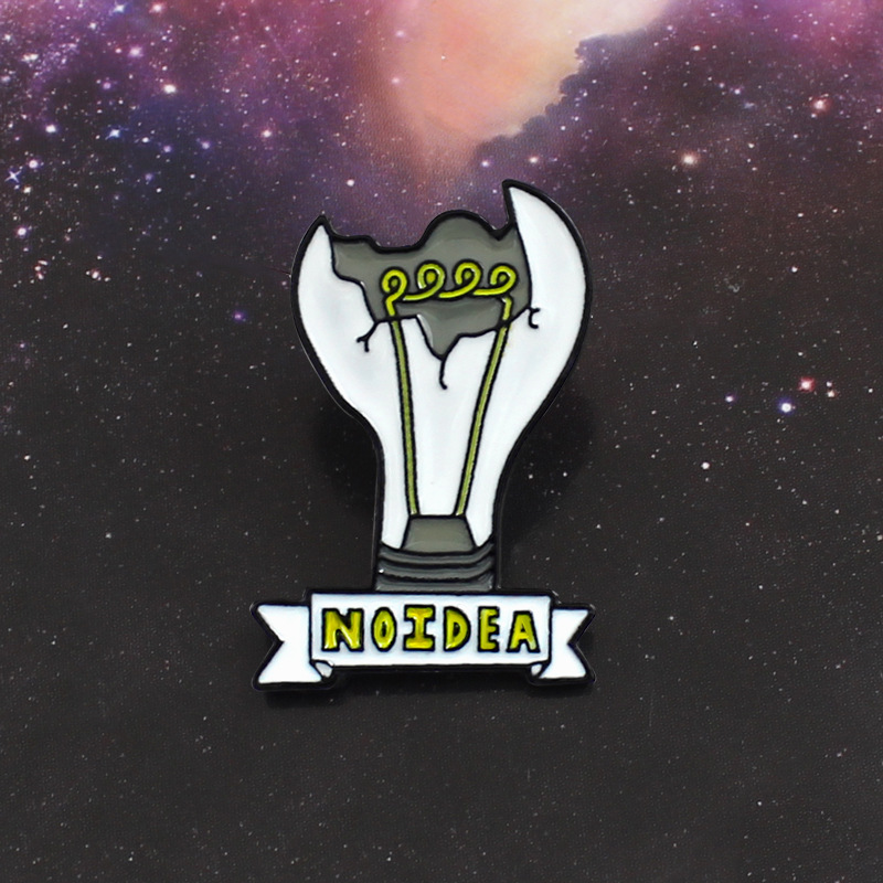 

Broken Light Bulb Metal Enamel Brooch Fashion Minimalist No Idea Badge Pin Personality Trendy Clothing Backpack Jewelry Gift, As picture