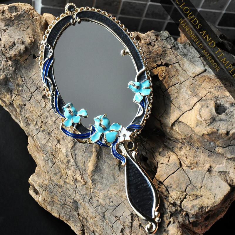 

Vintage Hollow Blue flowers portable European mirror with Handle Photo frame portable Valentine's Day Decor Birthday Wife gift