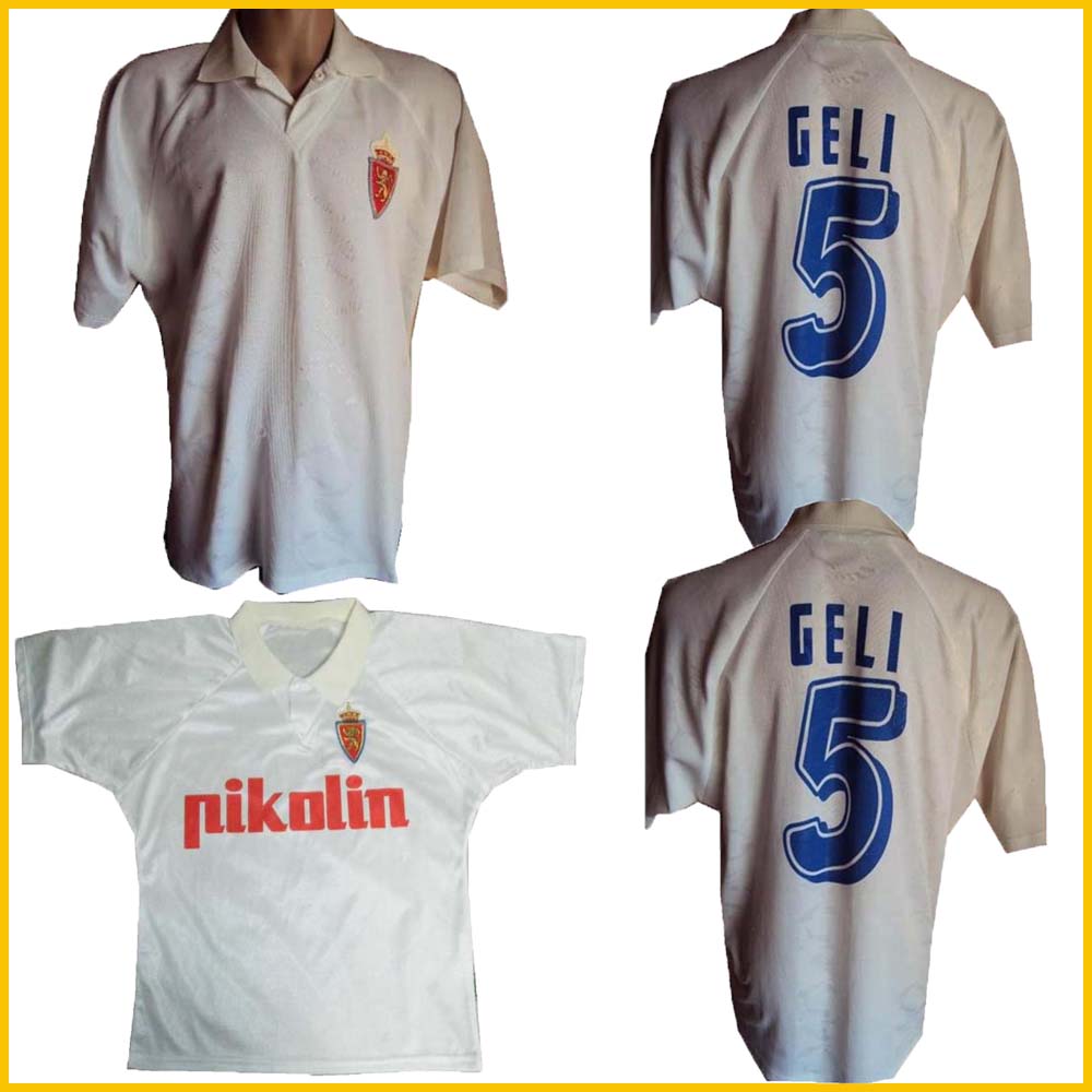 

1994 1995 Real Zaragoza Retro Soccer Jersey 94 95 Camisetas de Fútbol Poyet Pardeza Nayim Higuera Vintage Chemise de football classique Thaïlande, Black;yellow