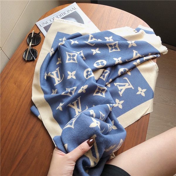 

2020 Top Luxury Star With The Same Fashion LadiesV Cashmere Scarf Shawl Scarf Ladies Winter Warm Scarf Size 180 * 65 cm, Blue;gray