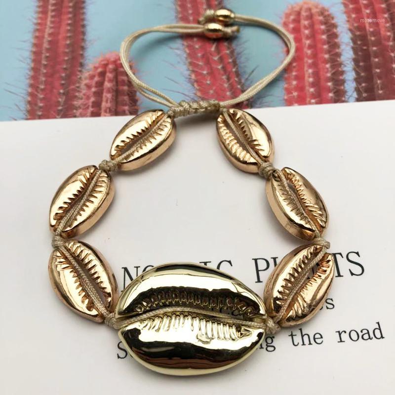 

Natural Shell Bracelet Women Special Design Gift 2020 Personality Large shell Bracelet Factory Wholesale1