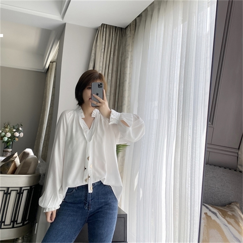 

New Autumn 2021 Clothes New Niche Feminine Design Sense Joker v French Shirt Sleeve 5p6m 31V1, White